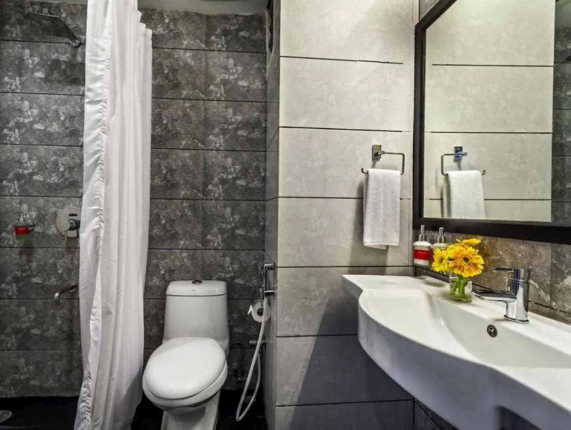 Townhouse Oaks Kalidasa Road Mysore 4*,  India
