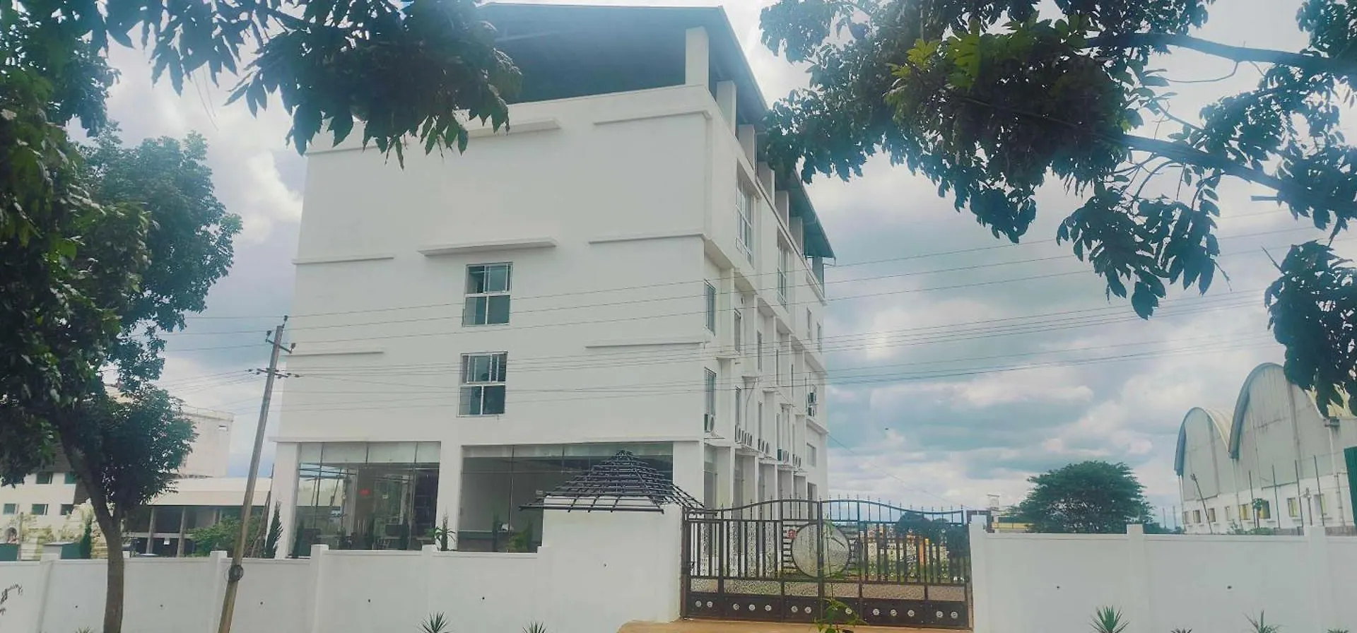 Hotel Townhouse Oaks Kalidasa Road Mysore
